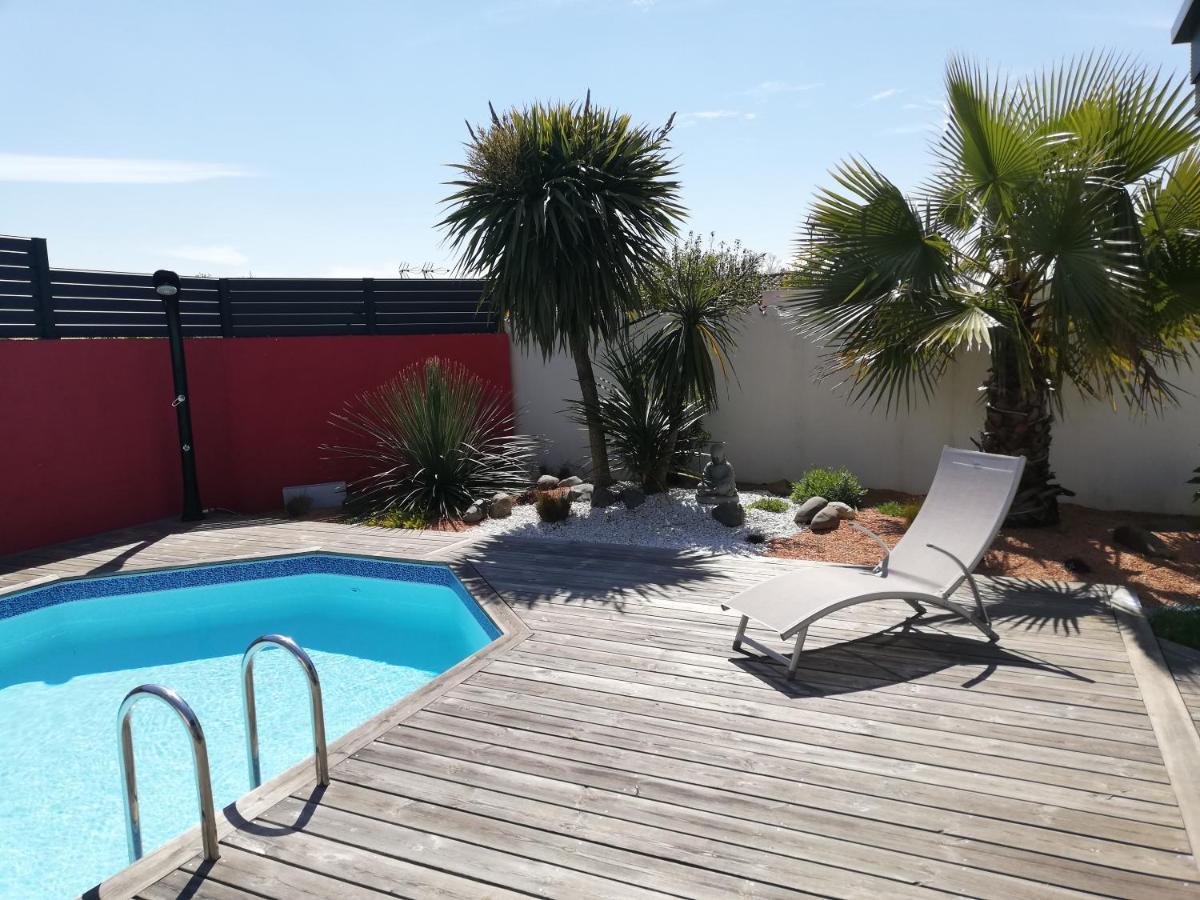 Studio Independant Chez L'Habitant Avec Piscine Et Cuisine Exterieures لا روشيل المظهر الخارجي الصورة